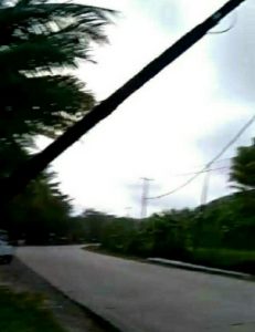 Aktivis Lebak Selatan geram terkait semerawutnya Kabel Telkom di Wilayah Cihara