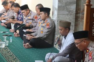 Hijrah ke Yang Lebih baik, Personel Polres Lebak Polda Banten laksanakan Ngaji Bareng Kapolres