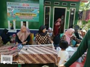 Kegiatan BIAN (Bulan Imunisasi Anak Nasional) di Desa Lebakkeusik Kec Banjarsari