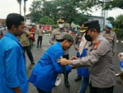 Kapolres Lebak Pimpin Pengamanan Audiensi BEM STKIP Setia Budhi Rangkasbitung di Kantor DPRD Lebak