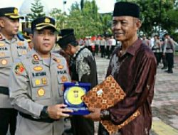 Kapolres Lebak Pimpin Upacara Kenaikan Pangkat Pengabdian dan Wisuda Purna Bakti Personil Polres Lebak