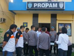 Cegah Penyalahgunaan Narkoba, Si Propam Polres Lebak Lakukan Tes Urine 100 Personil Secara Acak