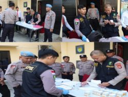 Cegah Penyalahgunaan Narkoba, Si Propam Polres Lebak Lakukan Tes Urine Personil secara Dadakan