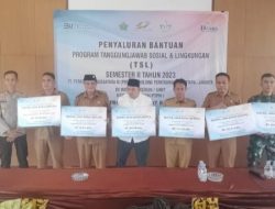 Penyaluran Bantuan Program TSL Semester II Th 2023 oleh PTPN III Distrik Jawabarat Banten untuk 5 Desa