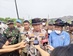 Kapolda Banten Pastikan Penanganan Kebakaran TPA Jatiwaringin Berjalan Optimal