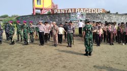 Peduli Sampah, Peringatan HUT ke-81 TNI Gelar Pembersihan Pantai di Wilayah Kodim 0603/Lebak