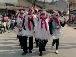 Sinergi Pemerintah dan Masyarakat Sukseskan PHBN Banjarsari, Gerak Jalan Meriahkan HUT RI ke-81