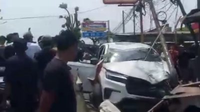 Laka Lantas di Malingping, Pengemudi dan Penumpang Asal Bogor Dilarikan ke Rumah Sakit