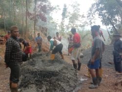 Swadaya Warga Legok Bungur Desa Kertaraharja Bangun Jalan Cor Beton Demi Akses Aman